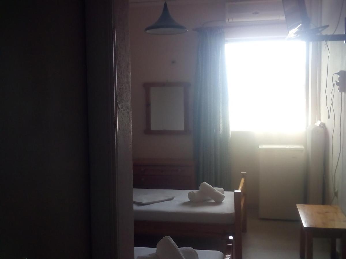 Hotel Ionio Katakolo Exterior foto